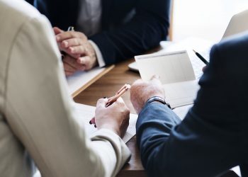 Suit Financing Companies