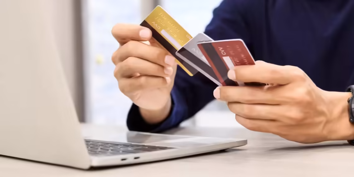 Navigating Your First Financial Step: What to Look for in a Student Credit Card