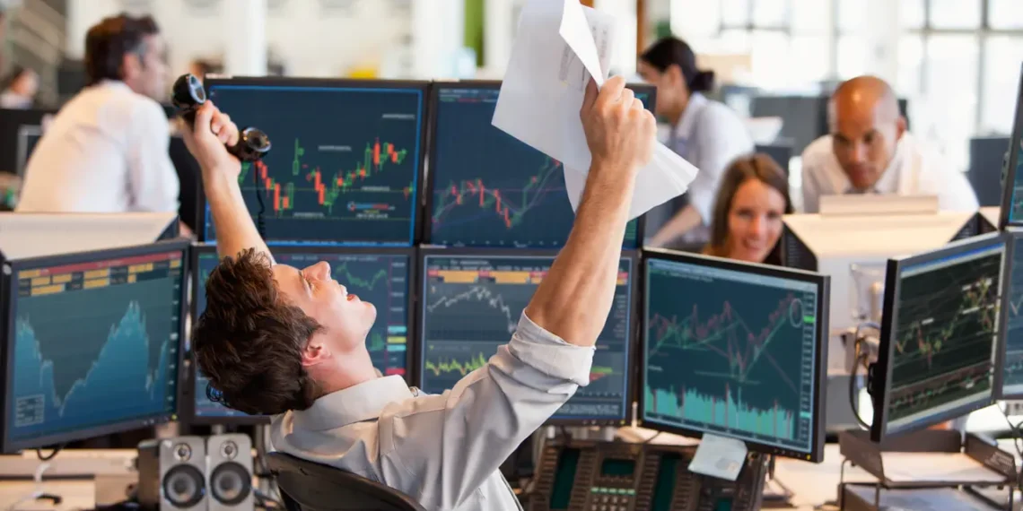 Day Trading vs. Swing Trading: Which Style Fits Your Lifestyle?