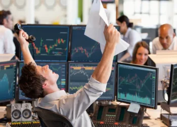 Day Trading vs. Swing Trading: Which Style Fits Your Lifestyle?